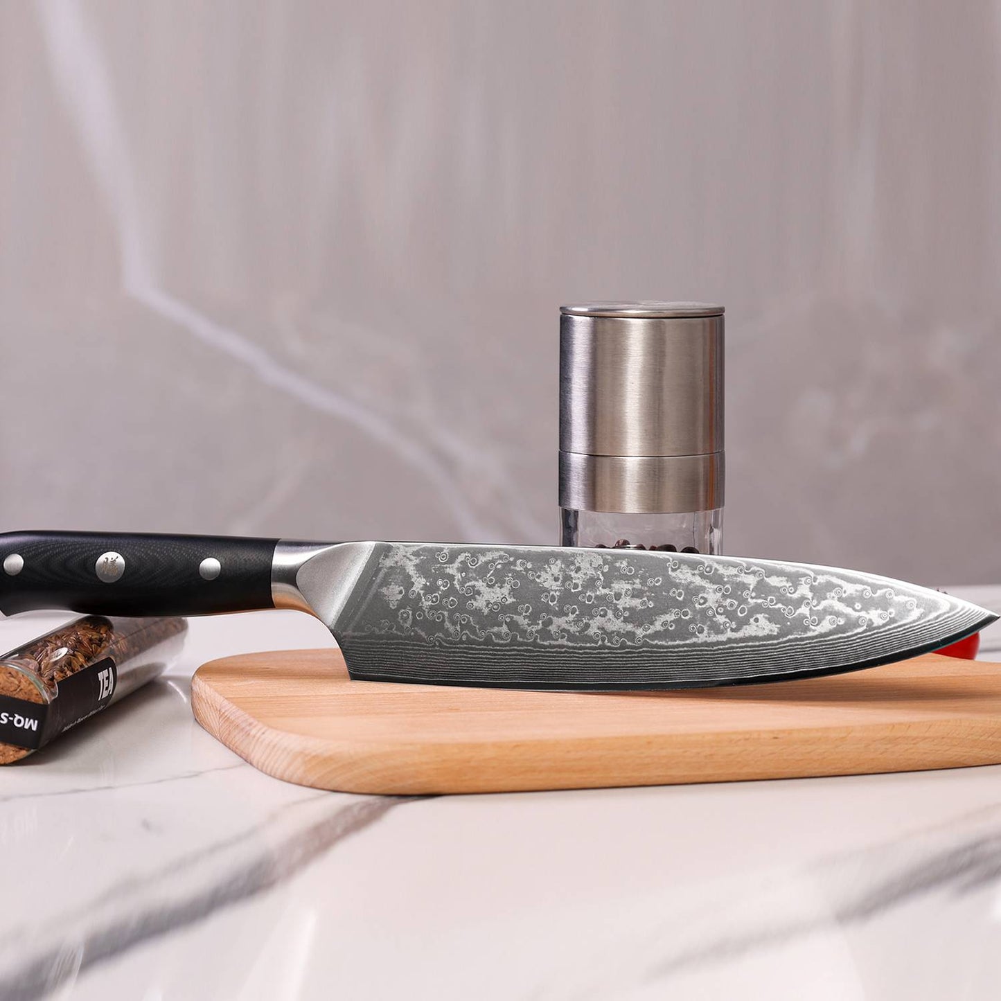 PRO Damascus Chef Knife+MAGNE TICKNIFE HOLDER