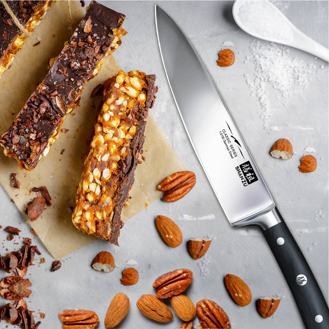 Classic 8" High Carbon Steel Chef Knife+MAGNE TICKNIFE HOLDER